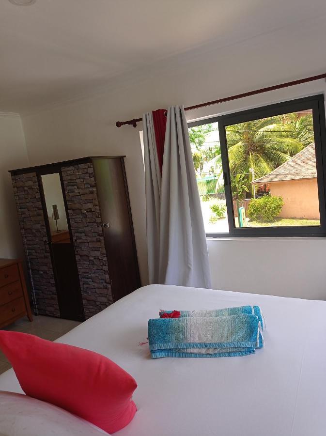 Les Forbans Selfcatering Apartment Takamaka Exterior photo